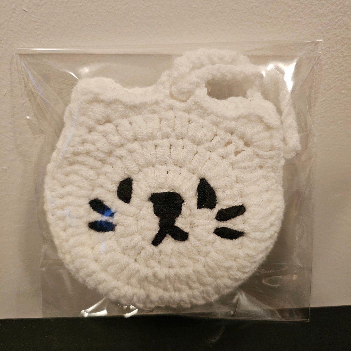 Crocheted Cat Pouch