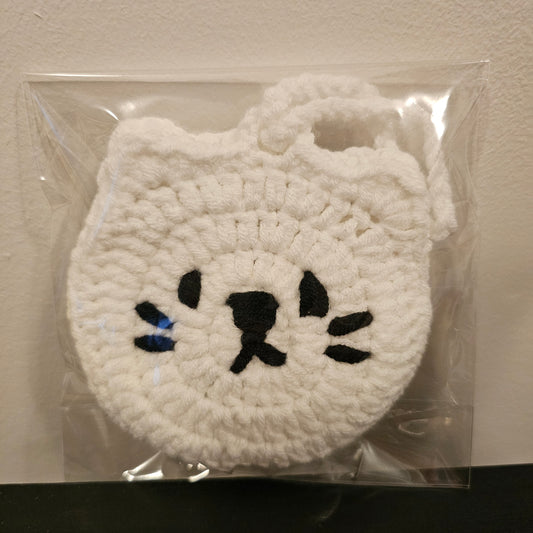 Crocheted Cat Pouch