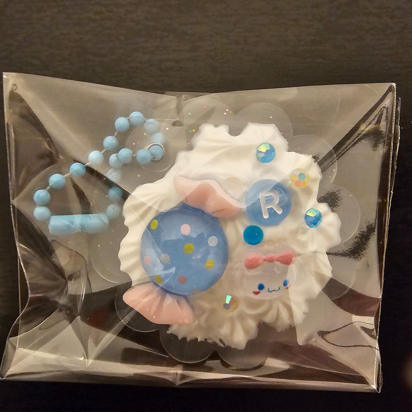 Initial R Decoden Keychain