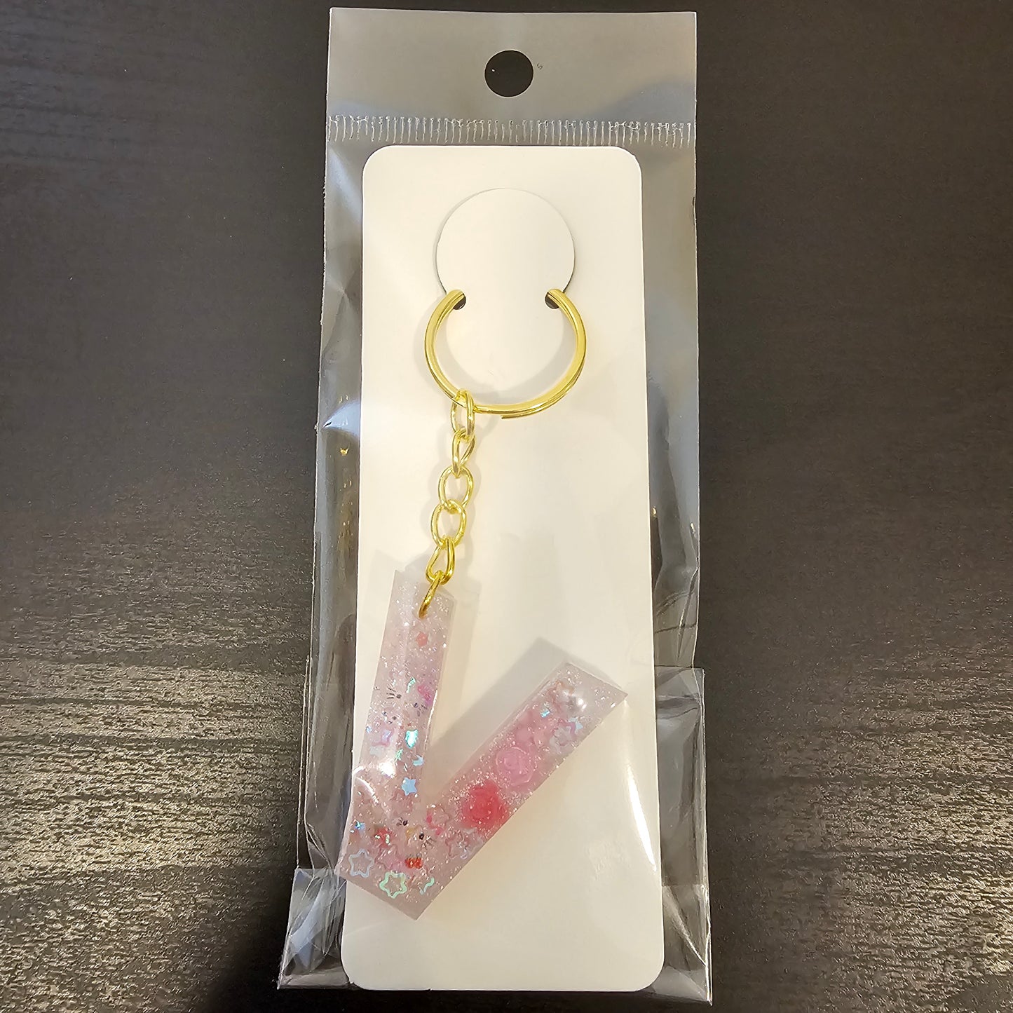 Initial V Keychain