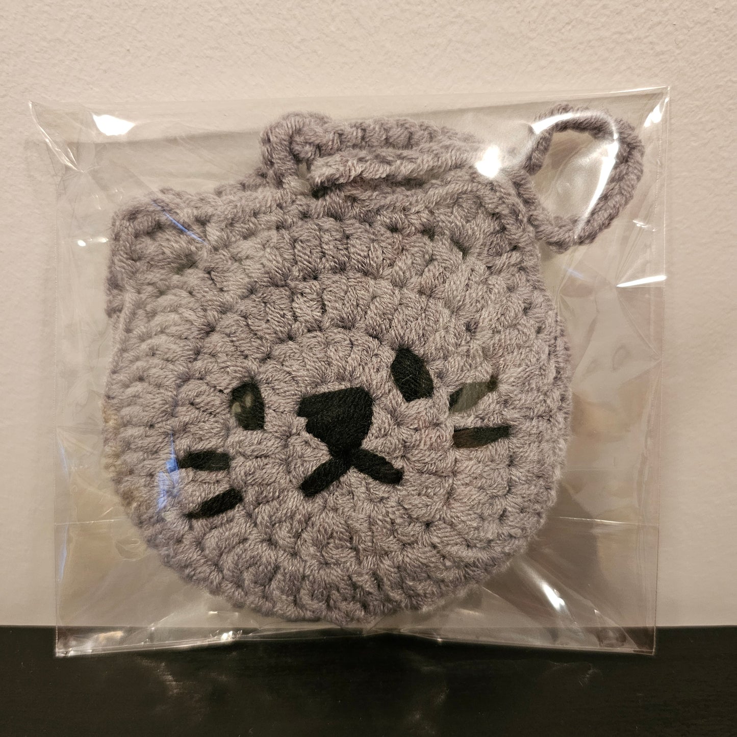Crocheted Cat Pouch