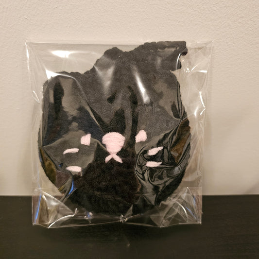 Crocheted Cat Pouch