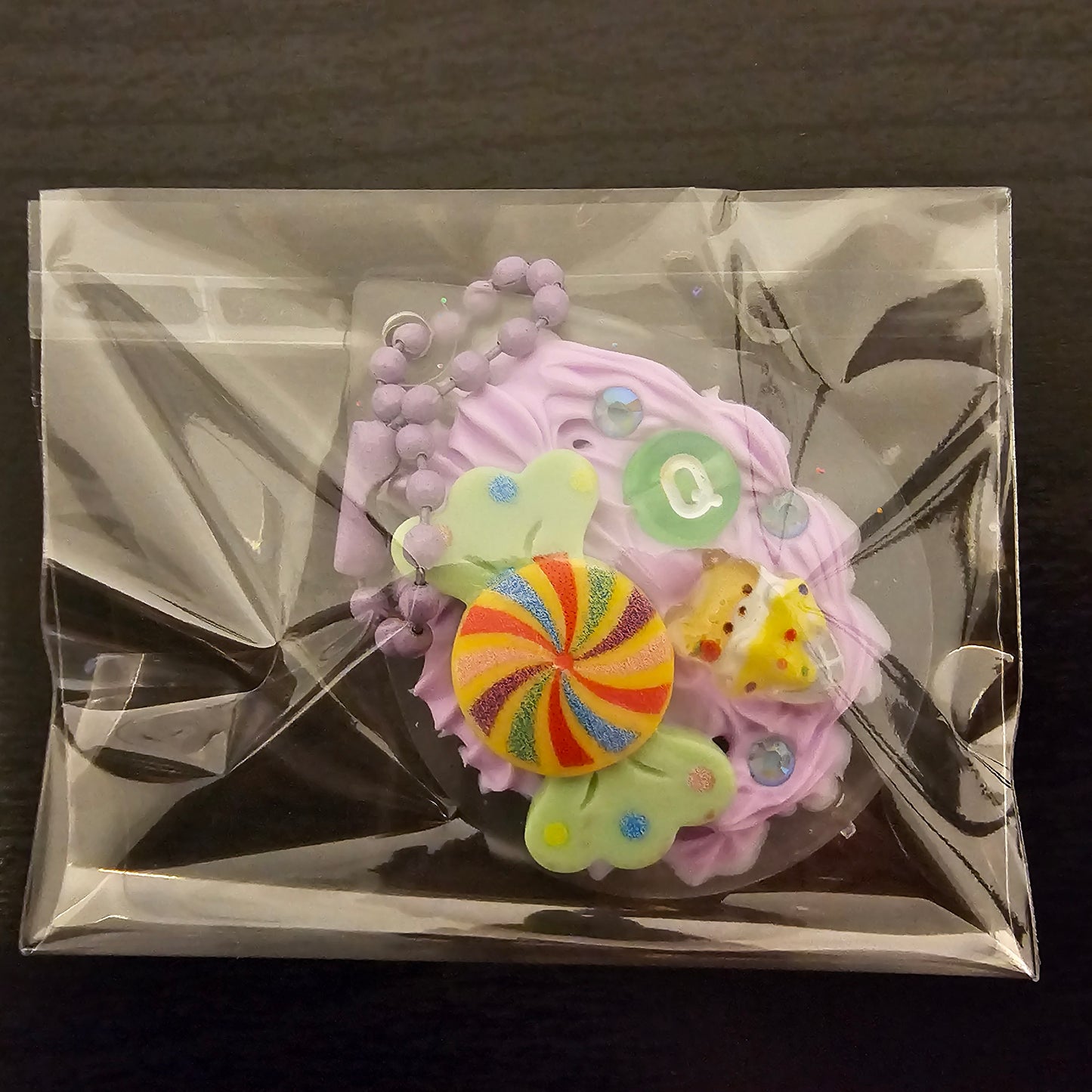 Initial Q Decoden Keychain
